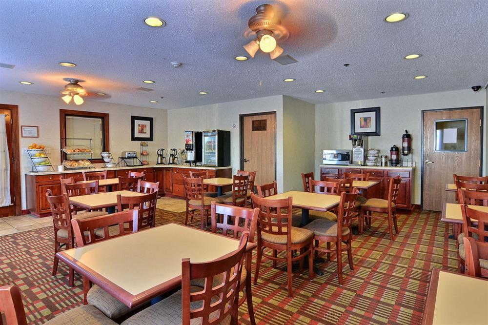 Quality Inn East Liverpool Exterior foto