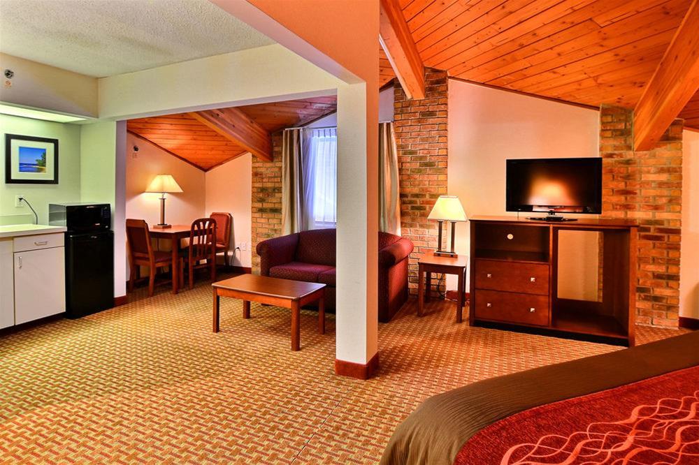 Quality Inn East Liverpool Exterior foto